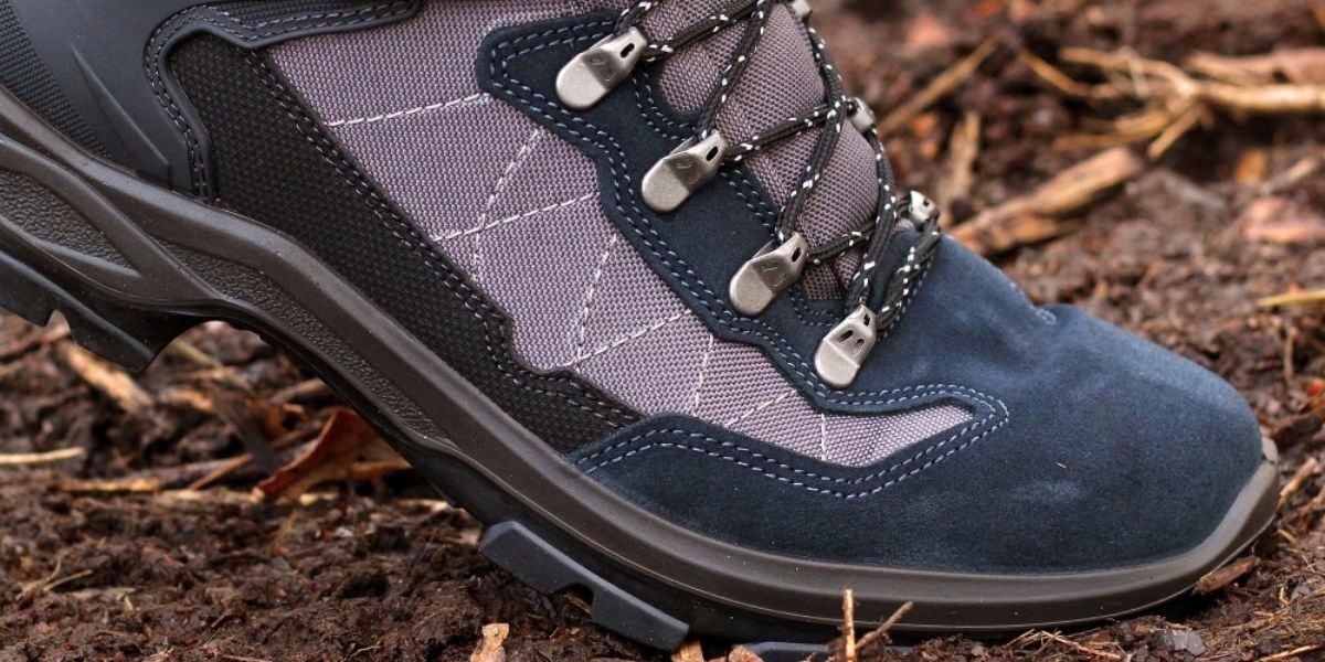 Grisport Excalibur walking boots with rubber sole